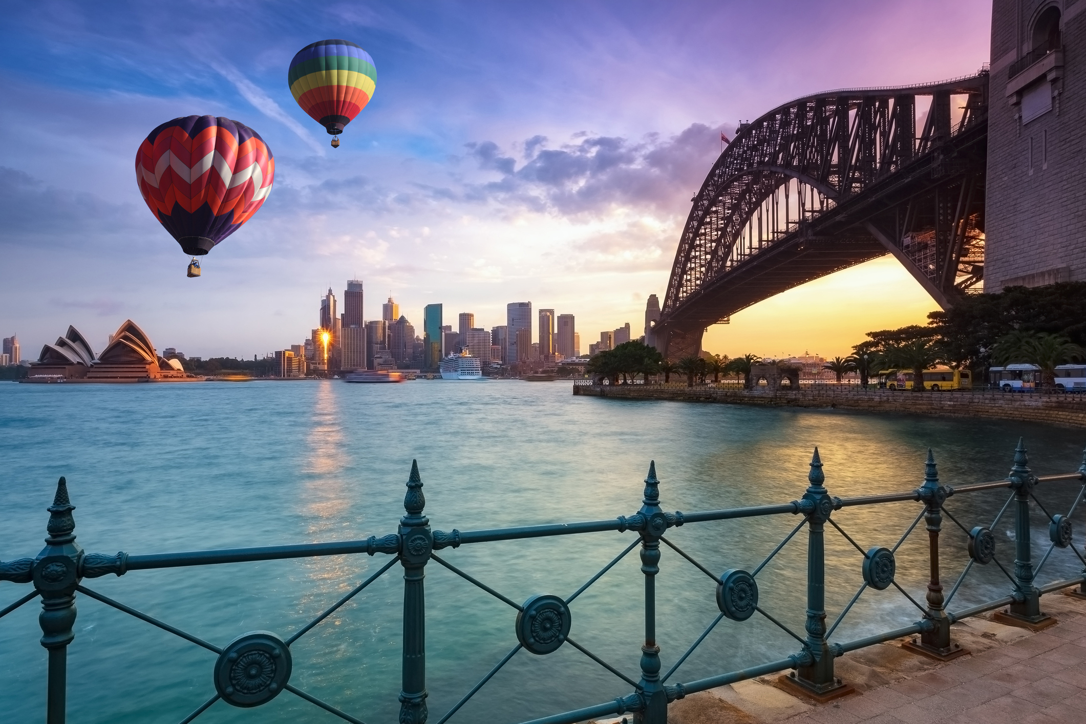 sydney-harbor-hot-air-balloons-2026-02-10